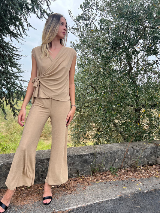 Pantalone lurex lungo con elastico.